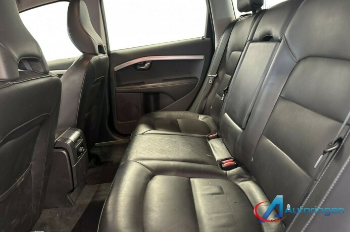volvo-v70-diesel-2016-big-9