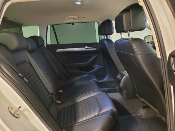 volkswagen-passat-elektrisitetbensin-2018-big-18
