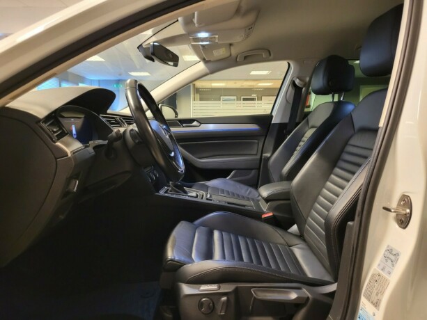 volkswagen-passat-elektrisitetbensin-2018-big-24