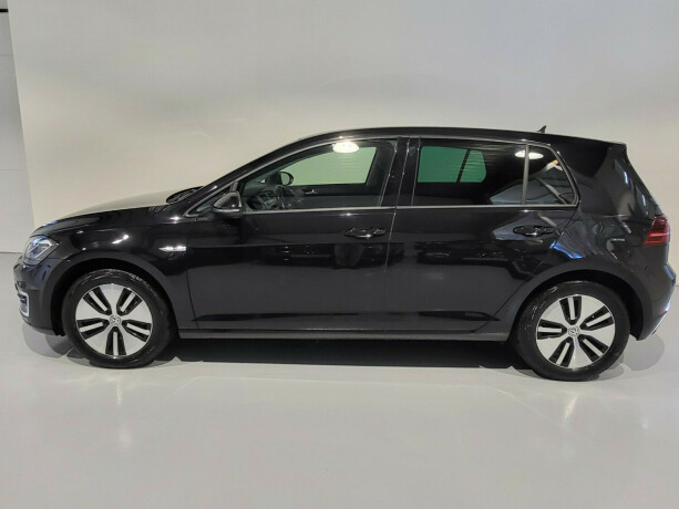 volkswagen-golf-elektrisitet-2020-big-3