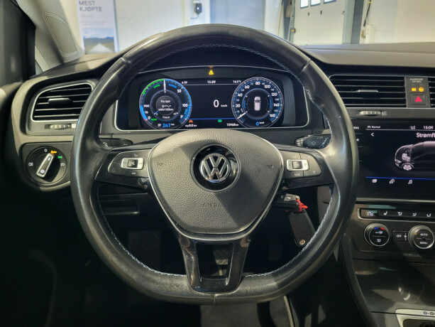 volkswagen-golf-elektrisitet-2020-big-9