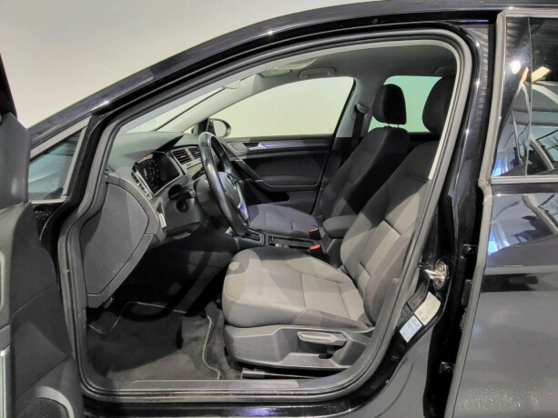 volkswagen-golf-elektrisitet-2020-big-7