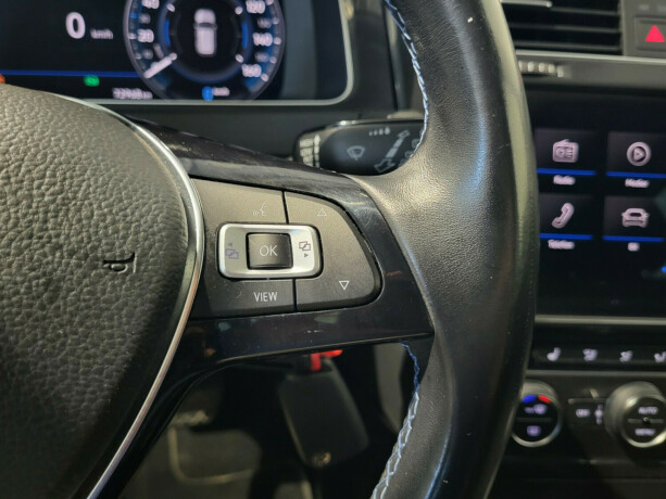 volkswagen-golf-elektrisitet-2020-big-15