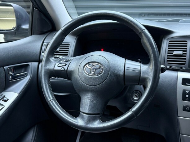 toyota-corolla-bensin-2006-big-12