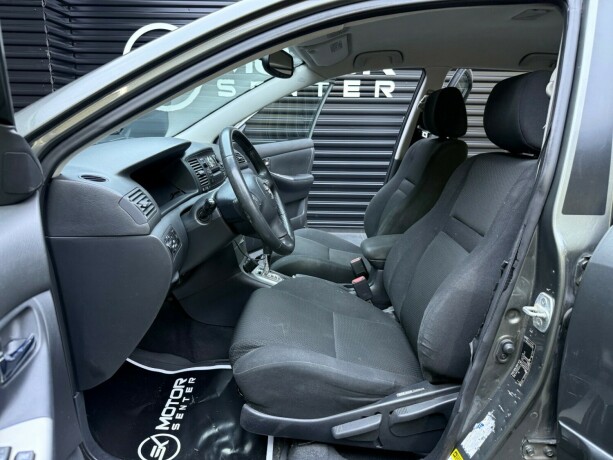 toyota-corolla-bensin-2006-big-19