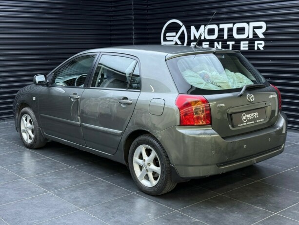 toyota-corolla-bensin-2006-big-1
