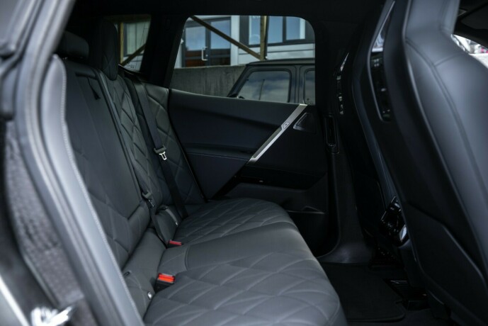 bmw-ix-m60-elektrisitet-2022-big-32