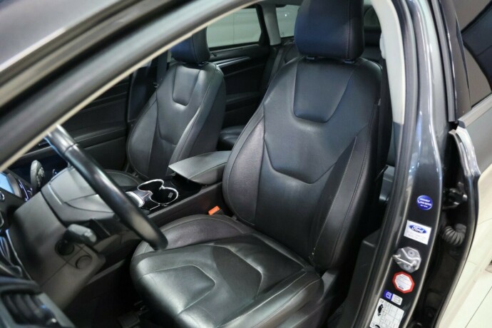 ford-mondeo-diesel-2015-big-4