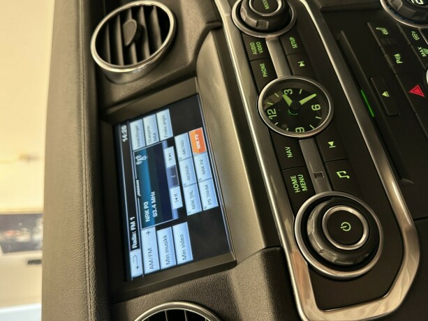 land-rover-discovery-diesel-2014-big-18