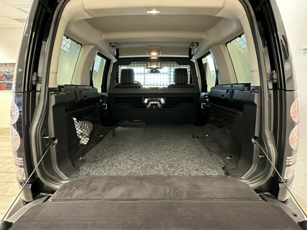 land-rover-discovery-diesel-2014-big-22