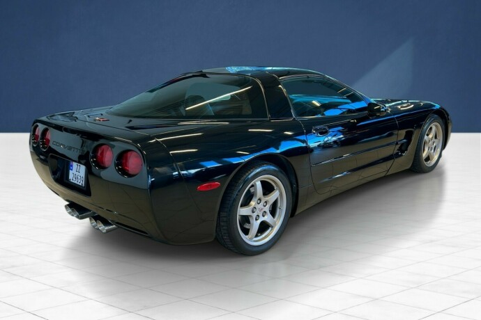 chevrolet-corvette-bensin-1999-big-8