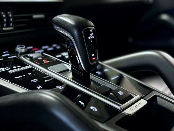 porsche-cayenne-coupe-elektrisitetbensin-2020-big-19