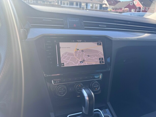 volkswagen-passat-elektrisitetbensin-2020-big-20