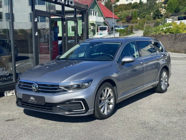 volkswagen-passat-elektrisitetbensin-2020-big-0