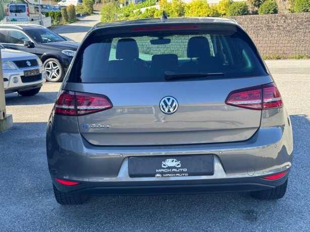 volkswagen-golf-elektrisitet-2017-big-3