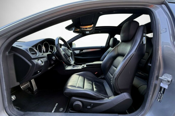 mercedes-benz-c-klasse-diesel-2011-big-14