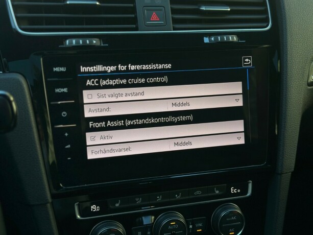 volkswagen-golf-elektrisitetbensin-2018-big-31