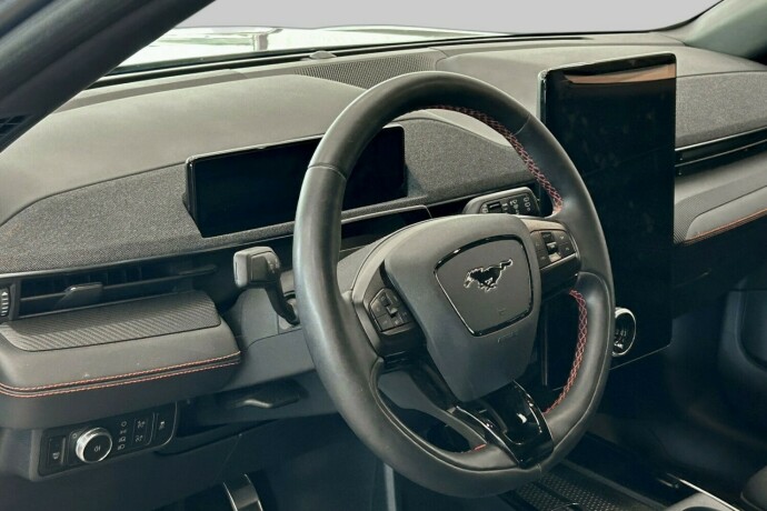 ford-mustang-mach-e-elektrisitet-2022-big-8