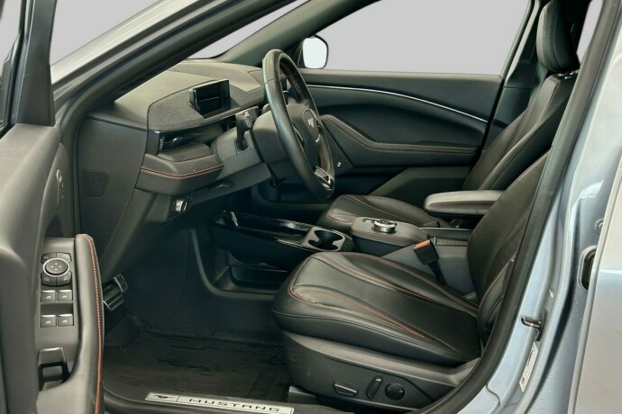 ford-mustang-mach-e-elektrisitet-2022-big-6