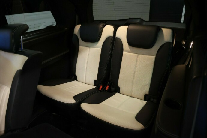 mercedes-benz-gl-bensin-2011-big-8