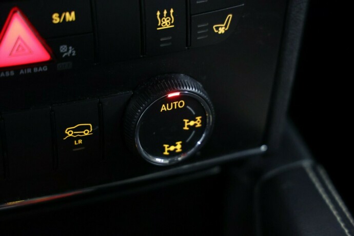 mercedes-benz-gl-bensin-2011-big-19