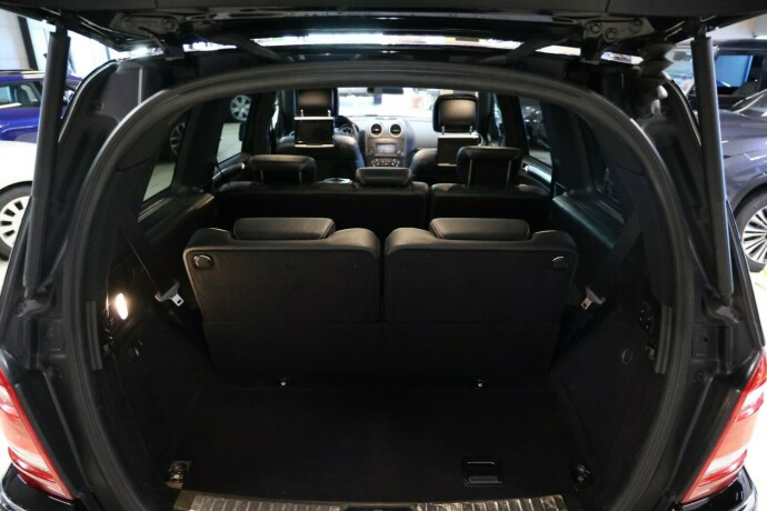 mercedes-benz-gl-bensin-2011-big-9