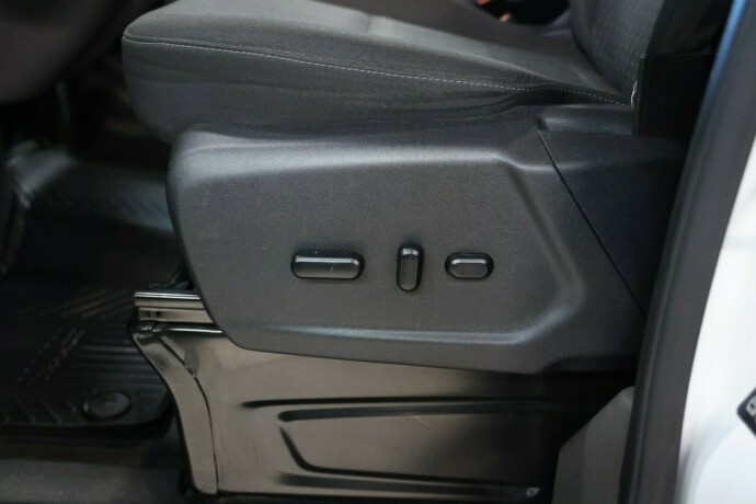 ford-transit-diesel-2023-big-6