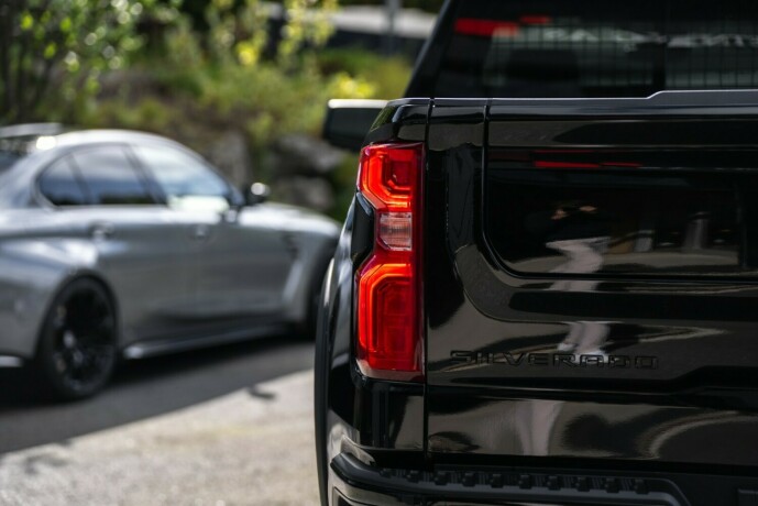 chevrolet-silverado-diesel-2025-big-28