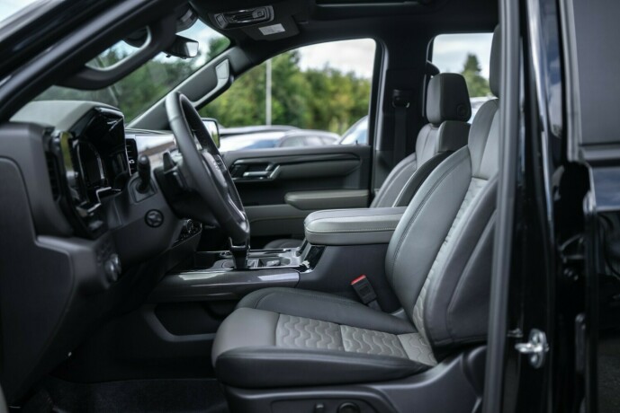 chevrolet-silverado-diesel-2025-big-6