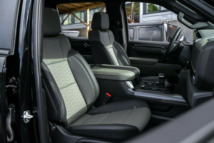 chevrolet-silverado-diesel-2025-big-24