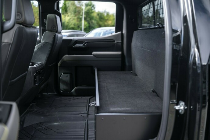 chevrolet-silverado-diesel-2025-big-21