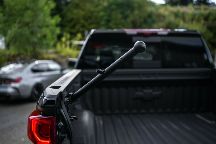 chevrolet-silverado-diesel-2025-big-44