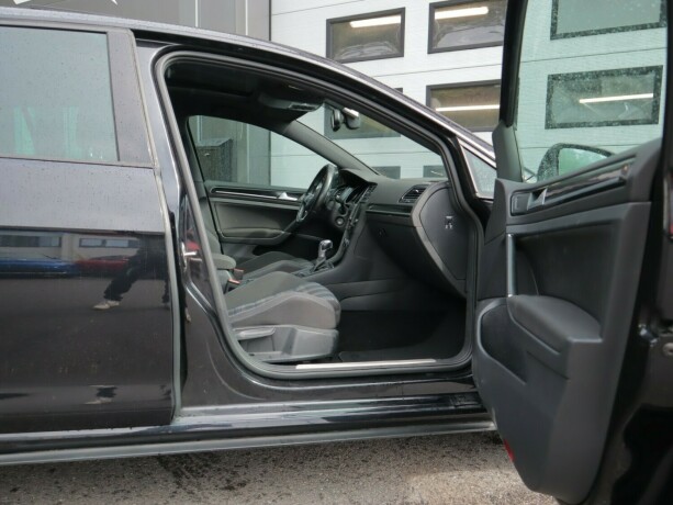 volkswagen-golf-elektrisitetbensin-2016-big-10