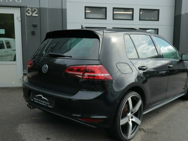 volkswagen-golf-elektrisitetbensin-2016-big-3