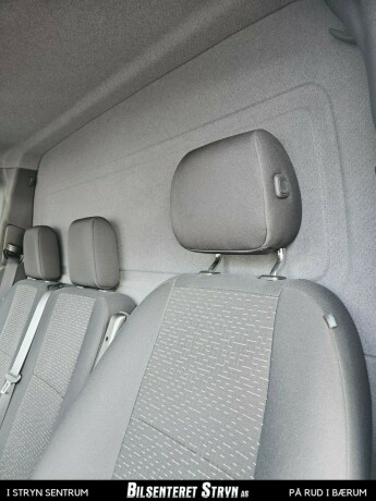 mercedes-benz-sprinter-diesel-2019-big-11