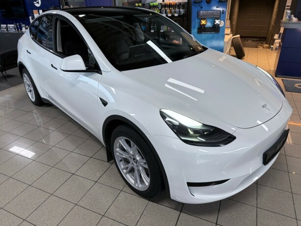 tesla-model-y-elektrisitet-2023-big-8