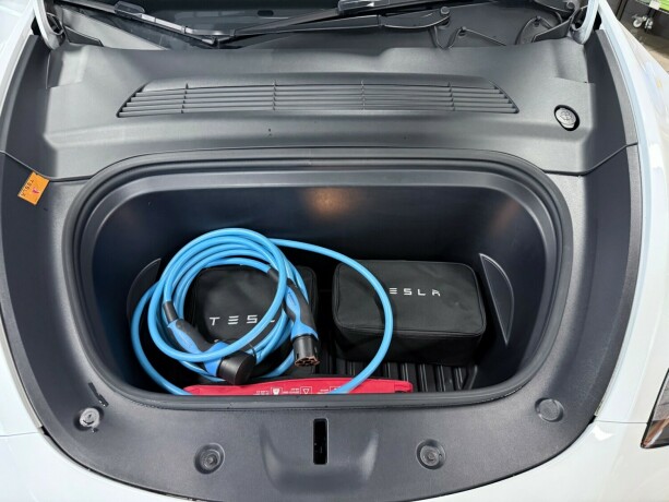 tesla-model-y-elektrisitet-2023-big-37