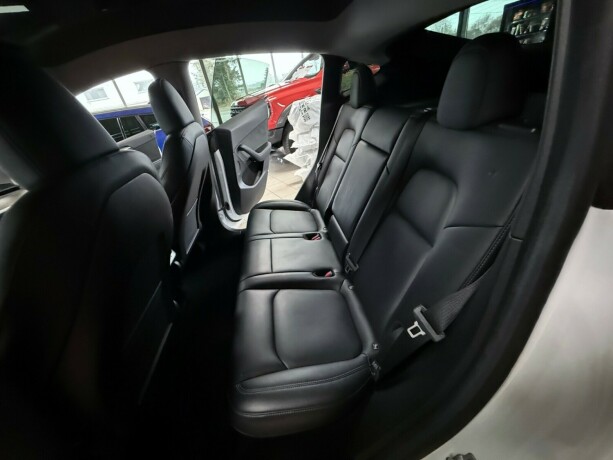 tesla-model-y-elektrisitet-2023-big-33