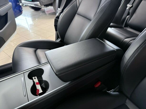 tesla-model-y-elektrisitet-2023-big-14