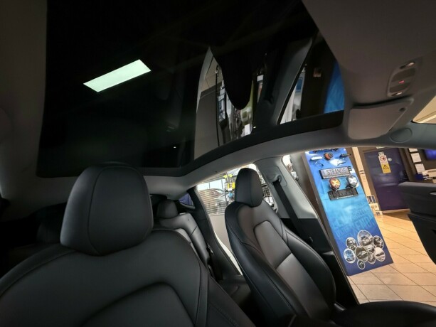 tesla-model-y-elektrisitet-2023-big-29