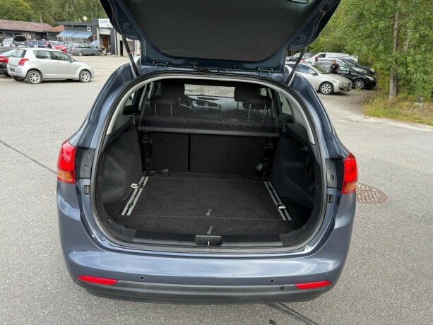 kia-cee039d-bensin-2012-big-20