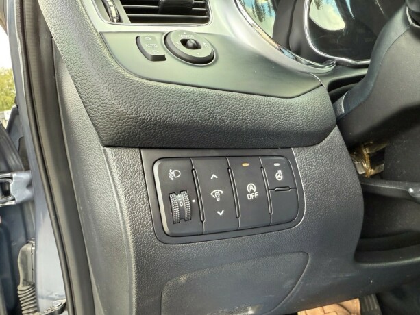 kia-cee039d-bensin-2012-big-14