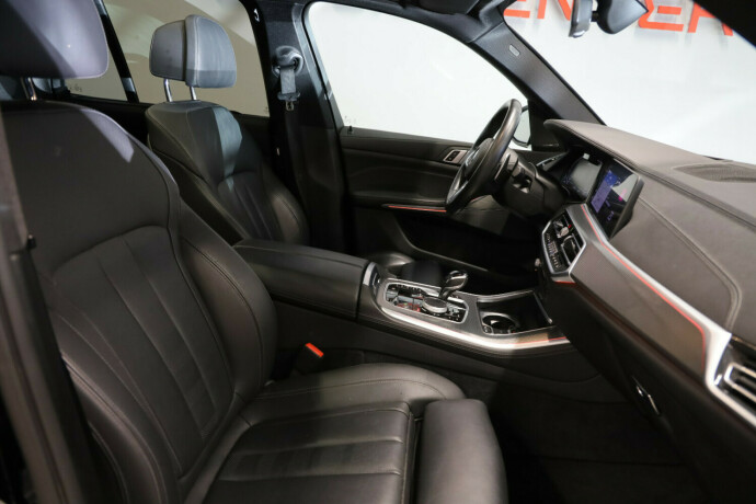 bmw-x5-elektrisitetbensin-2020-big-10