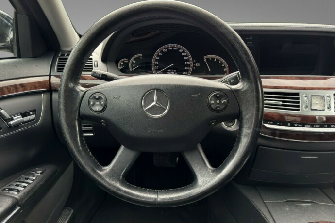 mercedes-benz-s-klasse-diesel-2007-big-10
