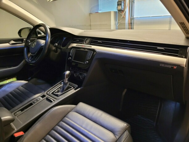volkswagen-passat-elektrisitetbensin-2017-big-12