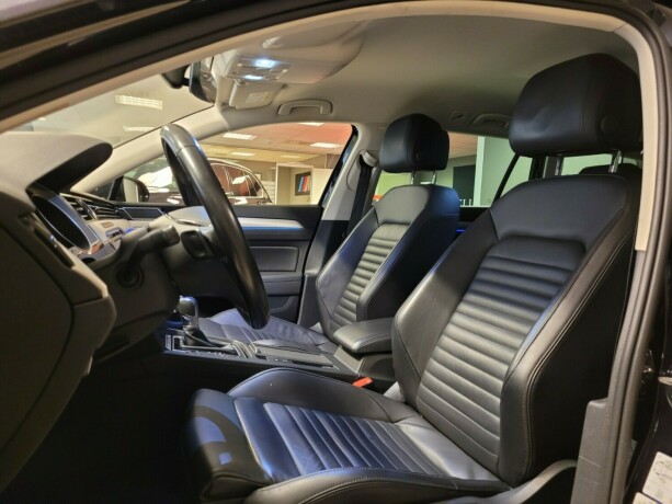 volkswagen-passat-elektrisitetbensin-2017-big-22