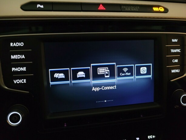 volkswagen-passat-elektrisitetbensin-2017-big-30