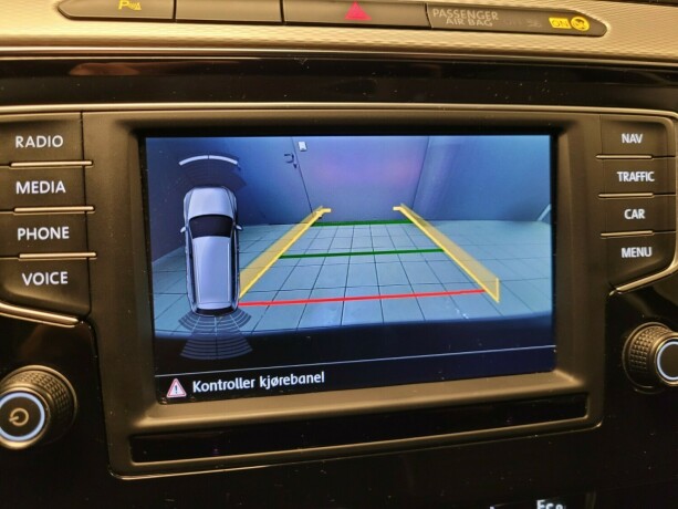 volkswagen-passat-elektrisitetbensin-2017-big-27