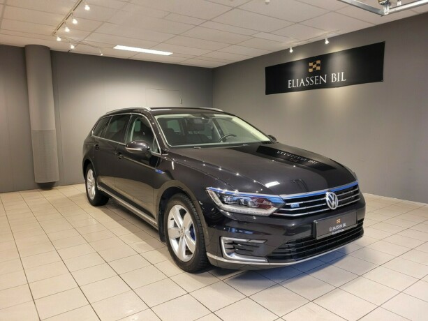 volkswagen-passat-elektrisitetbensin-2017-big-9
