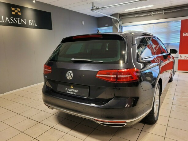 volkswagen-passat-elektrisitetbensin-2017-big-4